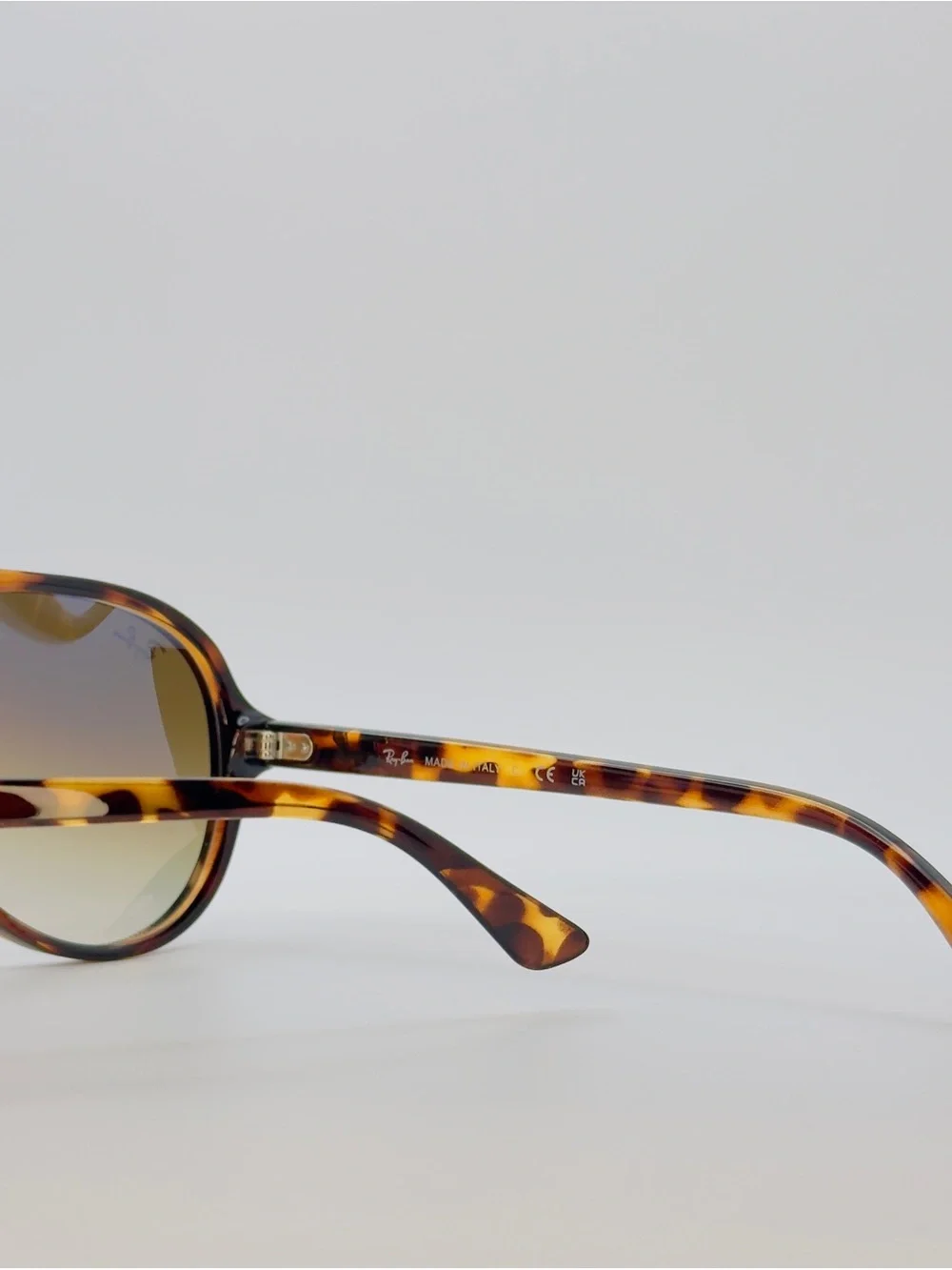 Ray-Ban RB4125 CATS 5000